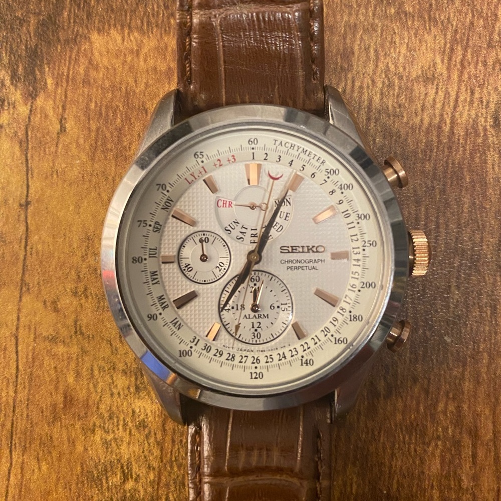 Seiko Men's SPC129P1 Neo Classic Alarm Perpetual Chronograph White Dial